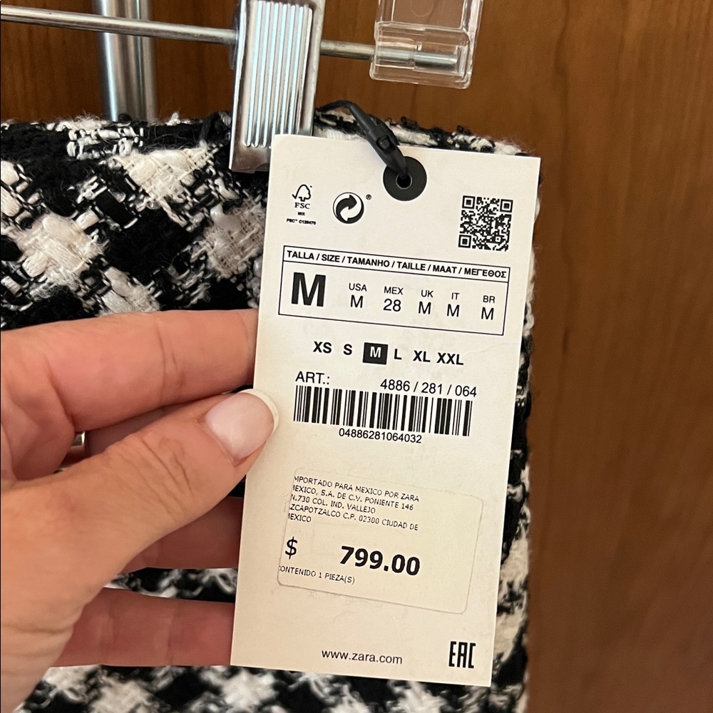 NWT Zara Black and White Checkered A-Line Skirt - Picture 2 of 4